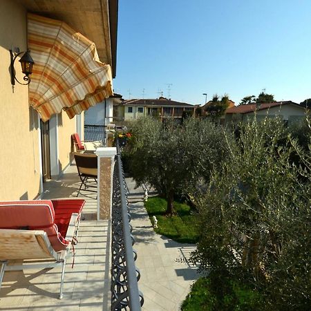 Casa Patty Villa Sirmione Exteriör bild
